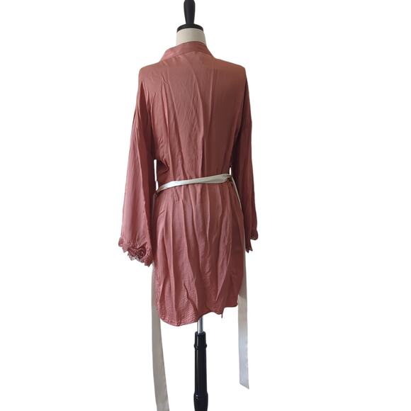 Anthropologie BHLDN Womens Small S/M Robe Viscose Silky Pink Rose Bathrobe Sexy - Picture 2 of 10